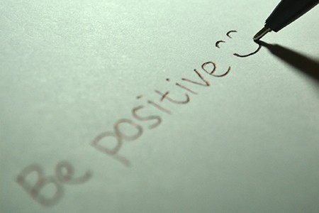 Mau Sehat? Biasakan Berpikir Positif!